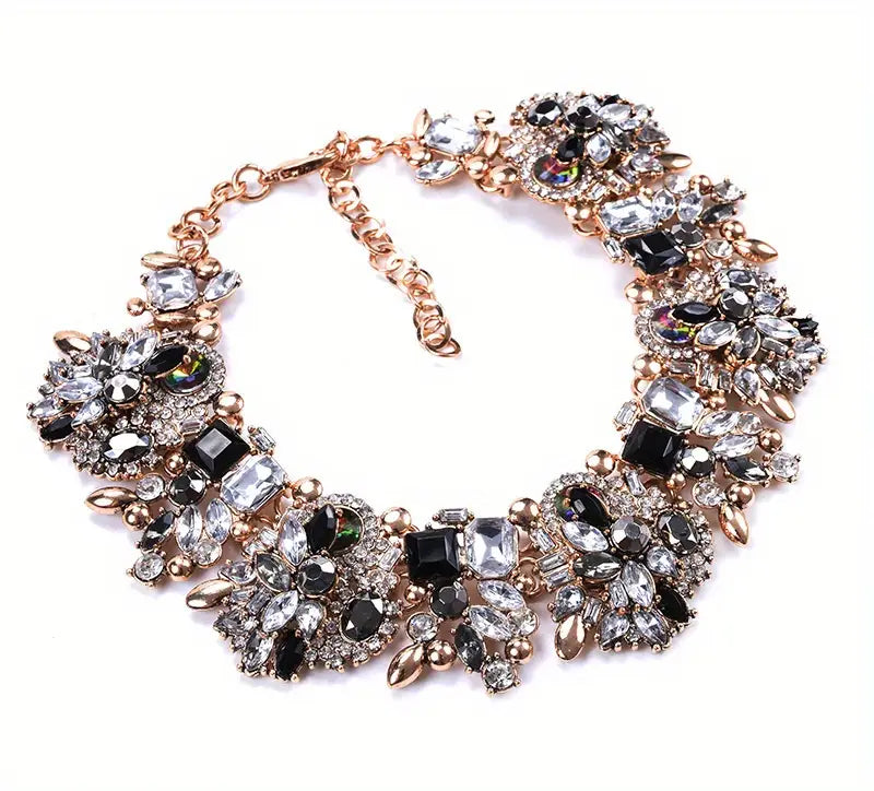 Royal Reign Statement Collar