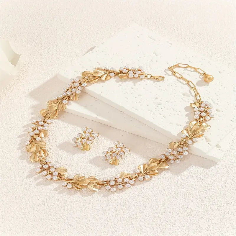 Golden Petal Pearl Set