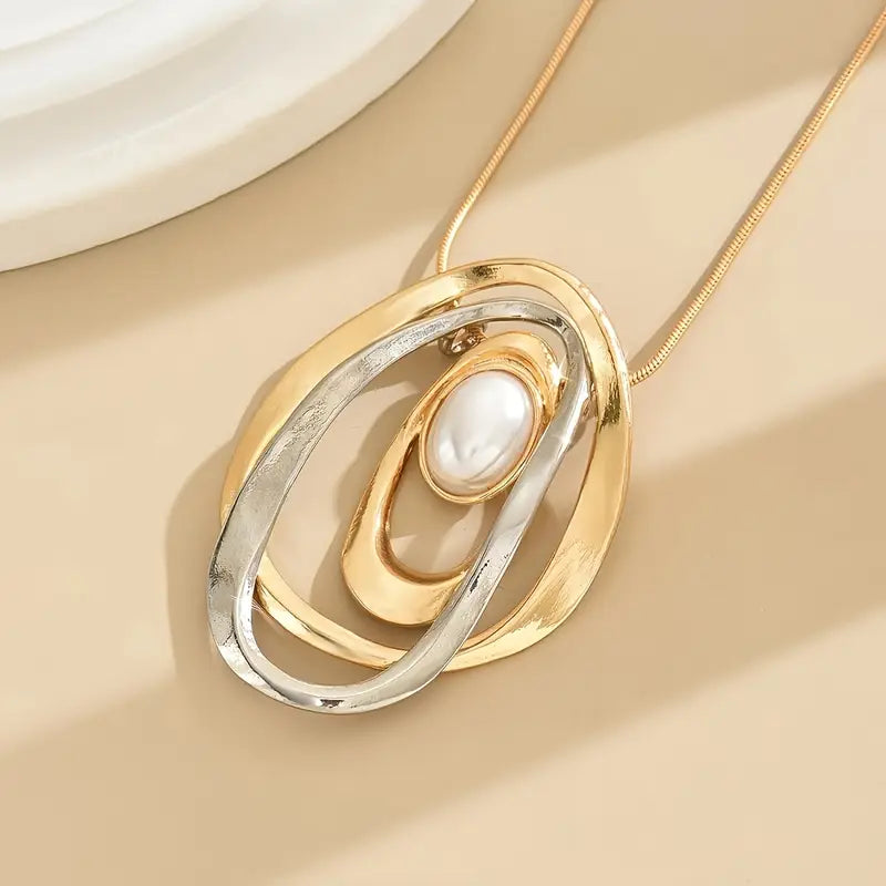 Muse Orbit Necklace