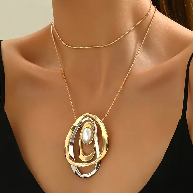 Muse Orbit Necklace