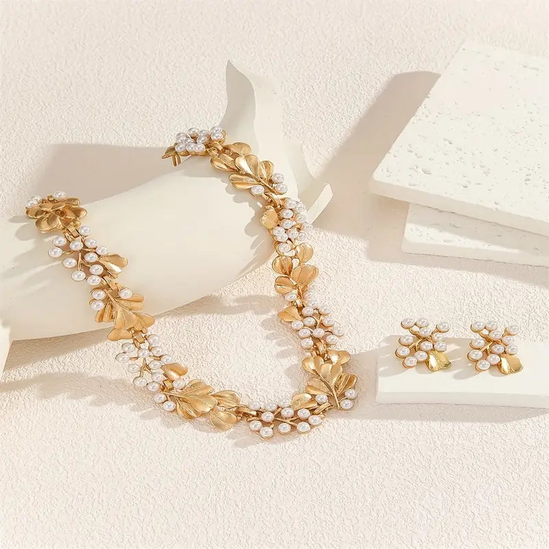 Golden Petal Pearl Set
