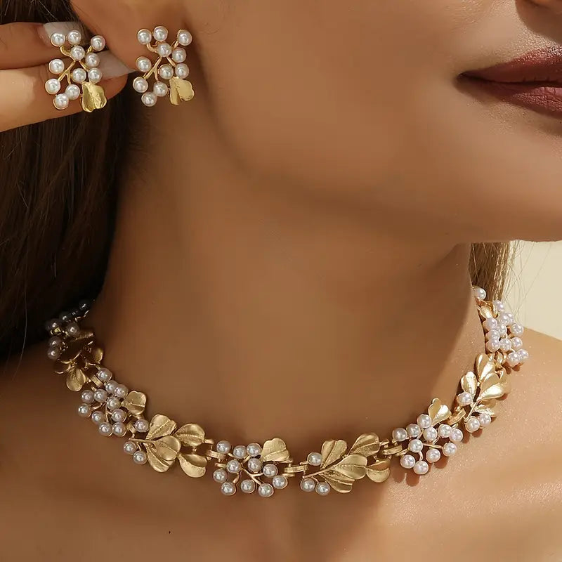 Golden Petal Pearl Set