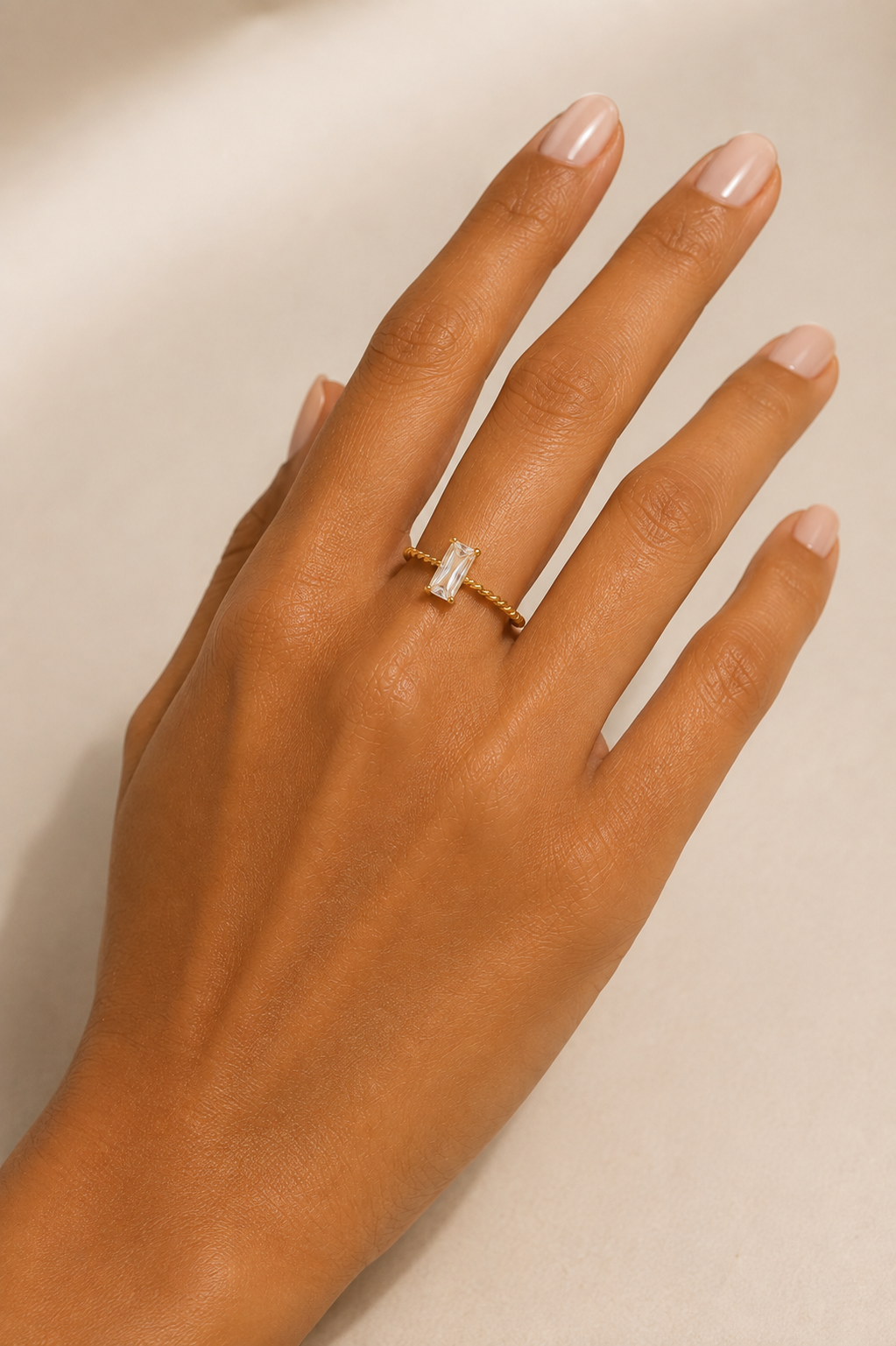 Selam (ሰላም) Twisted CZ Ring